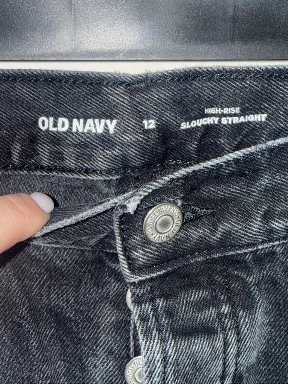 Old Navy navy blogger y2k